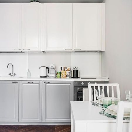Unique Studio In The Heart Of Милано Екстериор снимка